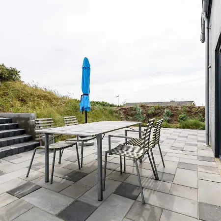 Lxxvii Holiday home