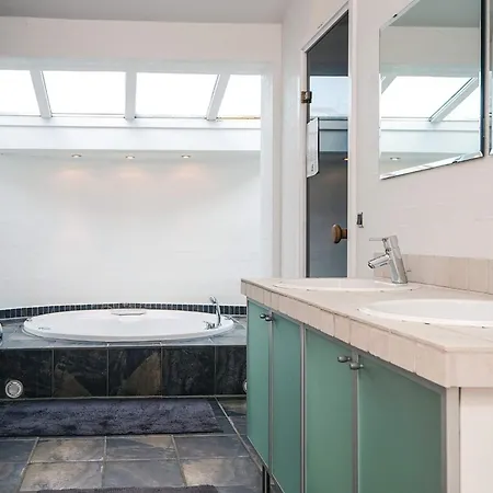 펜션 Luxury Panoramic In Rindby-by Traum *